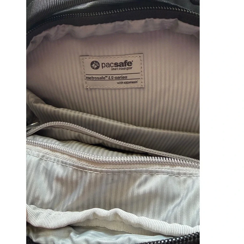 Pacsafe‎ Metrosafe LS150 Anti-Theft Sling Backpack RFID eXomesh Black 7L